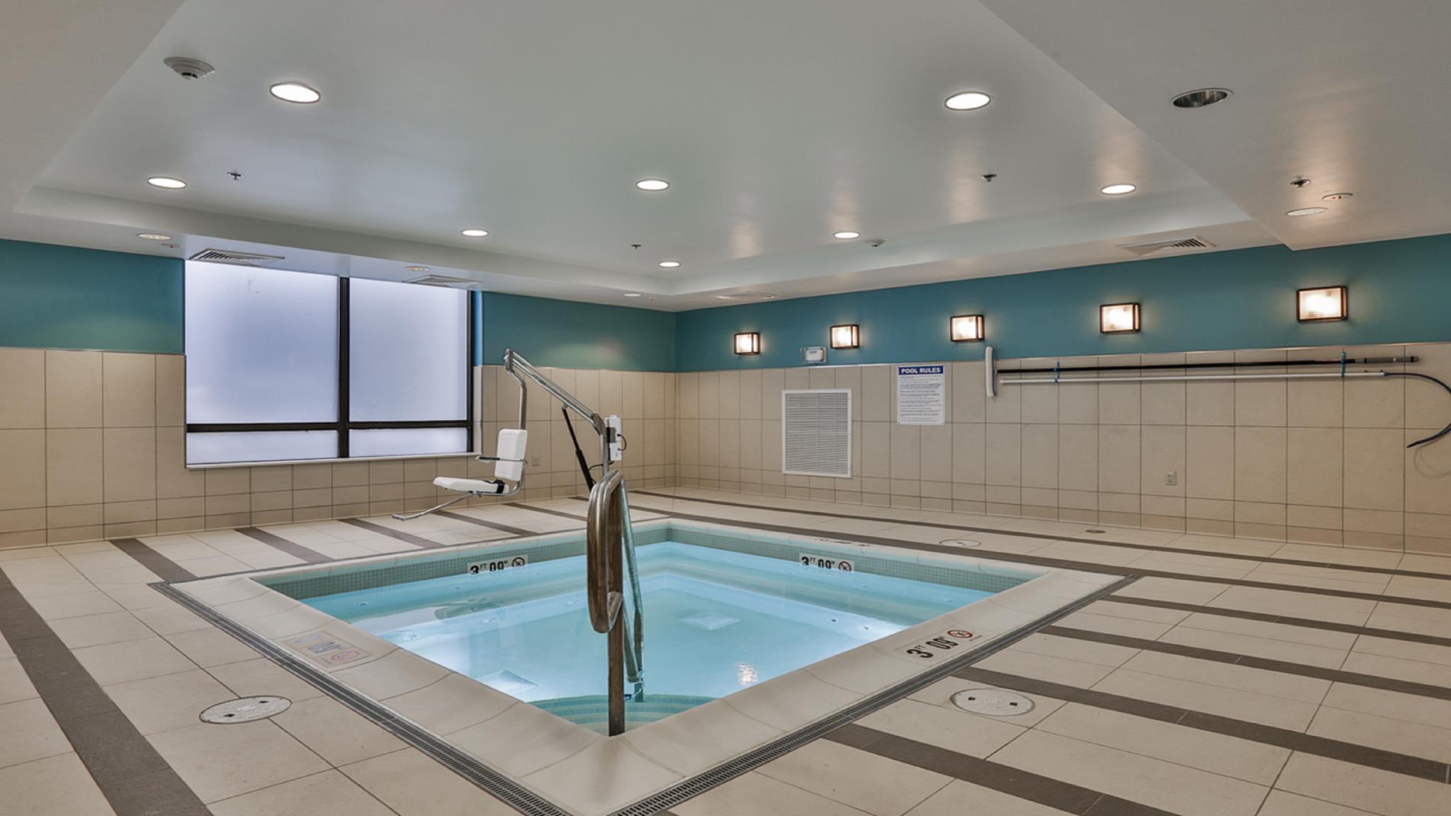 Express Boston North-woburn By Ihg Hotel