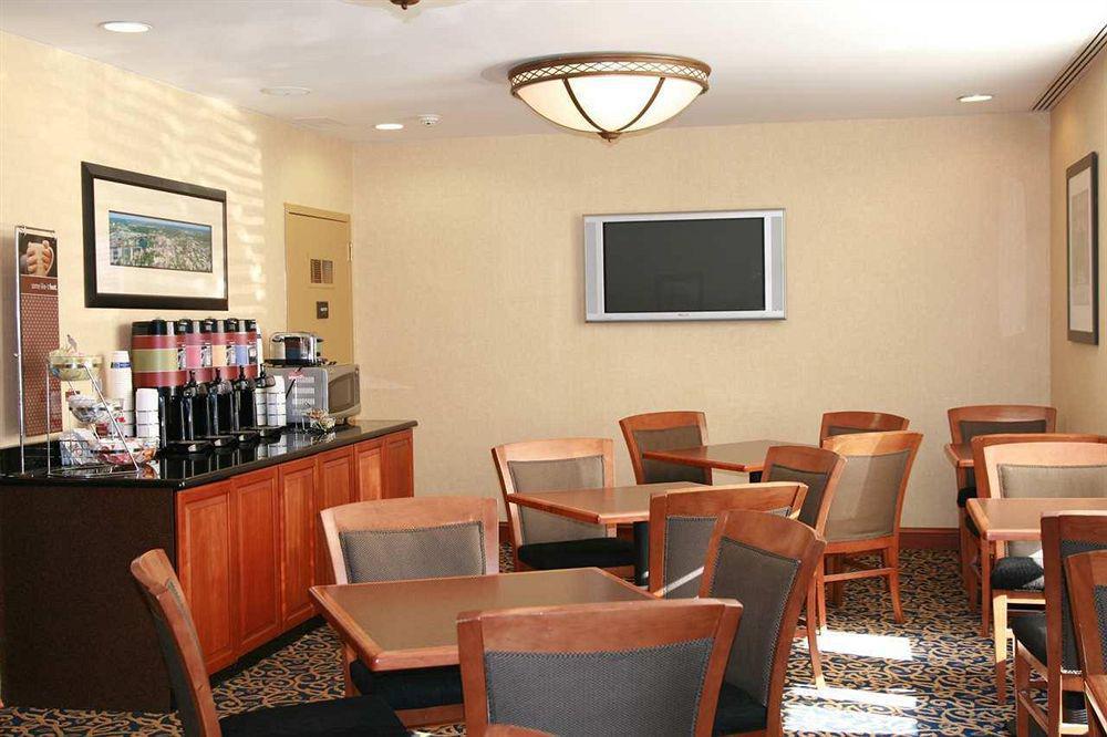 Express Boston North-woburn By Ihg Hotel 3*