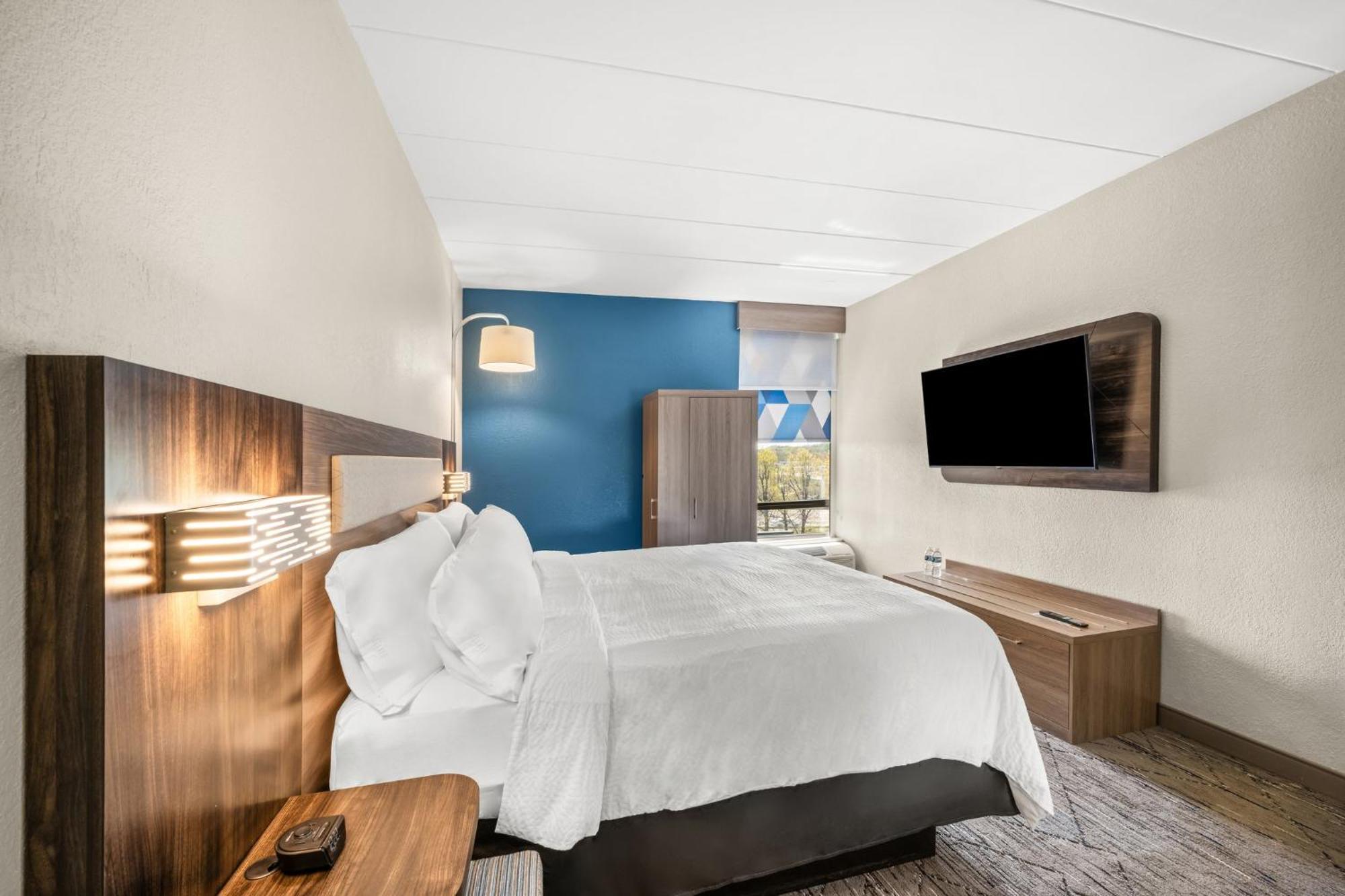 Express Boston North-woburn By Ihg 3*
